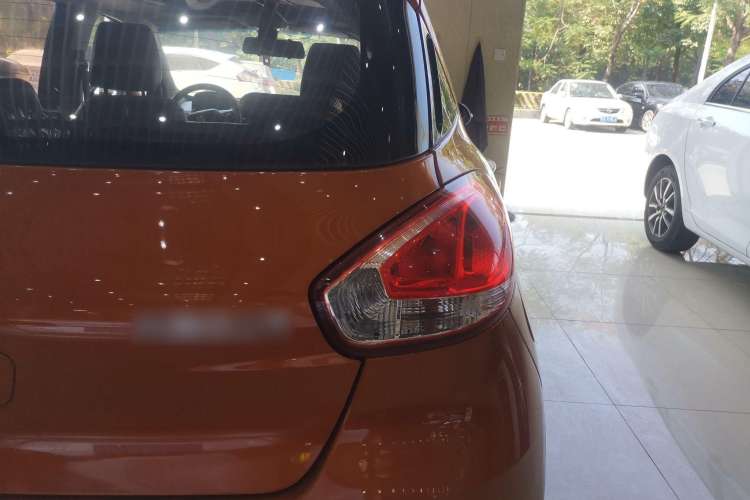 Used Baojun 310 2017 1.5L Automatic Luxury Model Right Rear Taillight