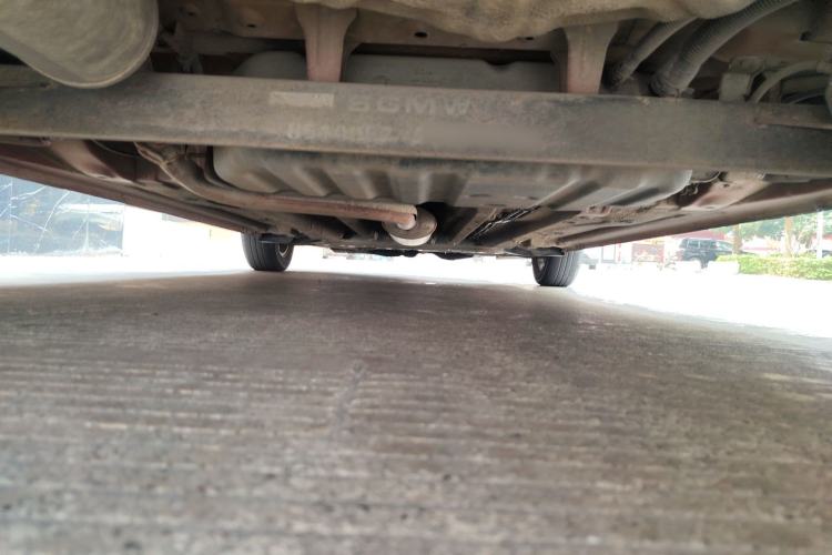 Used Baojun 310 2017 1.5L Automatic Fashion Model Chassis Rear