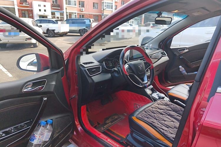 Used Baojun 310 2017 1.5L Automatic Luxury Model Driver Seat