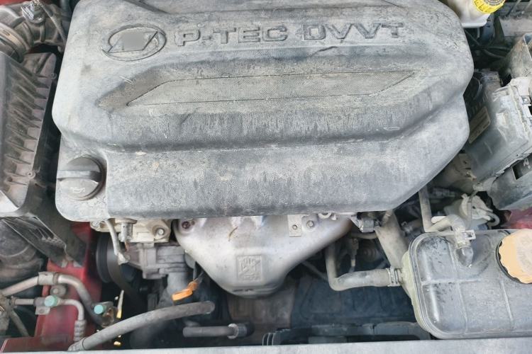 Used Baojun 310 2017 1.5L Automatic Luxury Model Engine Bay