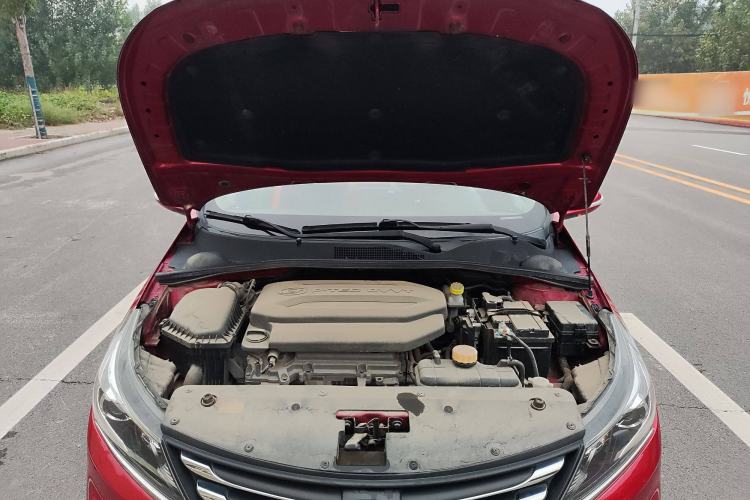 Used Baojun 310 2017 1.5L Automatic Luxury Model Engine Bay