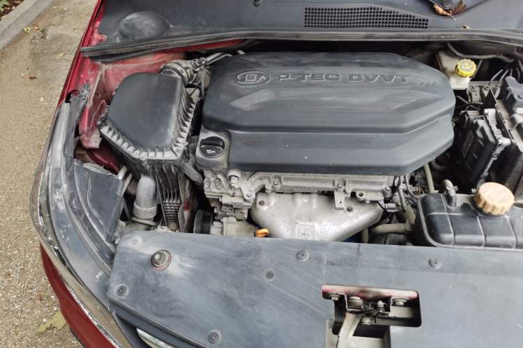Used Baojun 310 2017 1.5L Automatic Luxury Model Engine Bay Right
