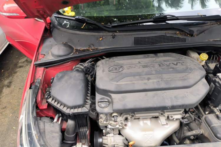Used Baojun 310 2017 1.5L Automatic Luxury Model Engine Bay Right