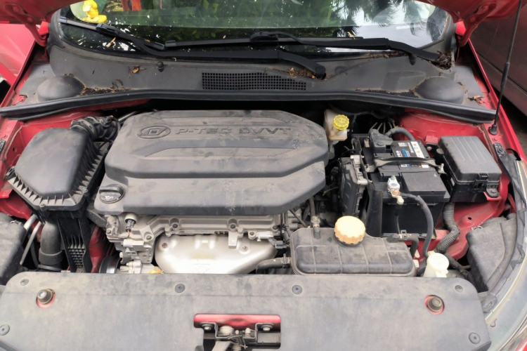 Used Baojun 310 2017 1.5L Automatic Luxury Model Engine Bay