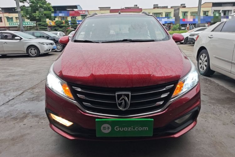 Used Baojun 310 2017 1.5L Automatic Fashion Model Front