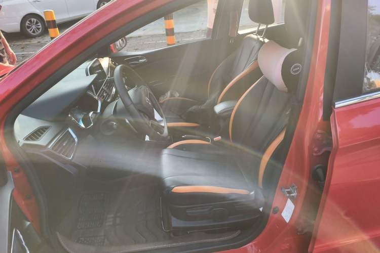 Used Baojun 310 2017 1.5L Automatic Luxury Model Left Front Seat