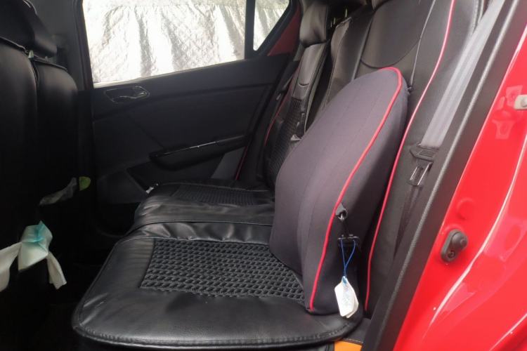 Used Baojun 310 2017 1.5L Automatic Luxury Model Left Rear Seat