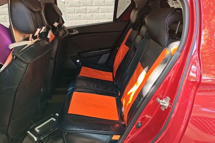 Used Baojun 310 2017 1.5L Automatic Fashion Model Left Rear Seat