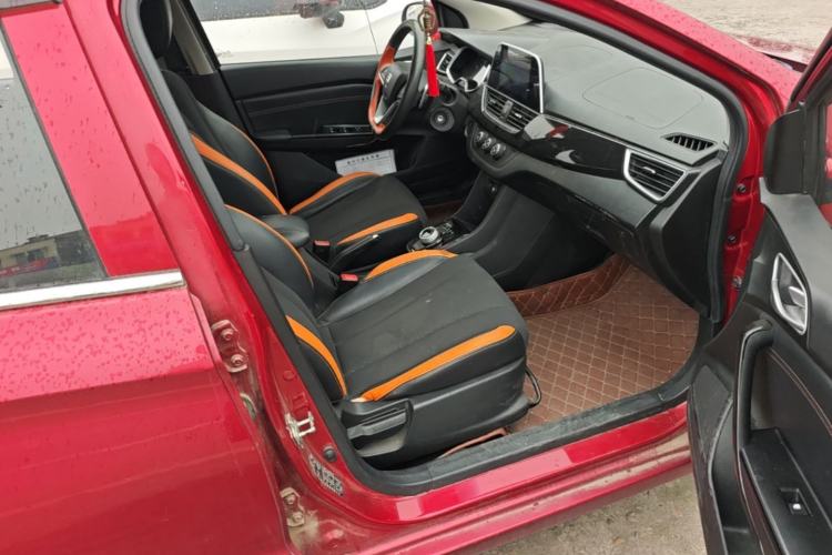 Used Baojun 310 2017 1.5L Automatic Fashion Model Right Front Seat
