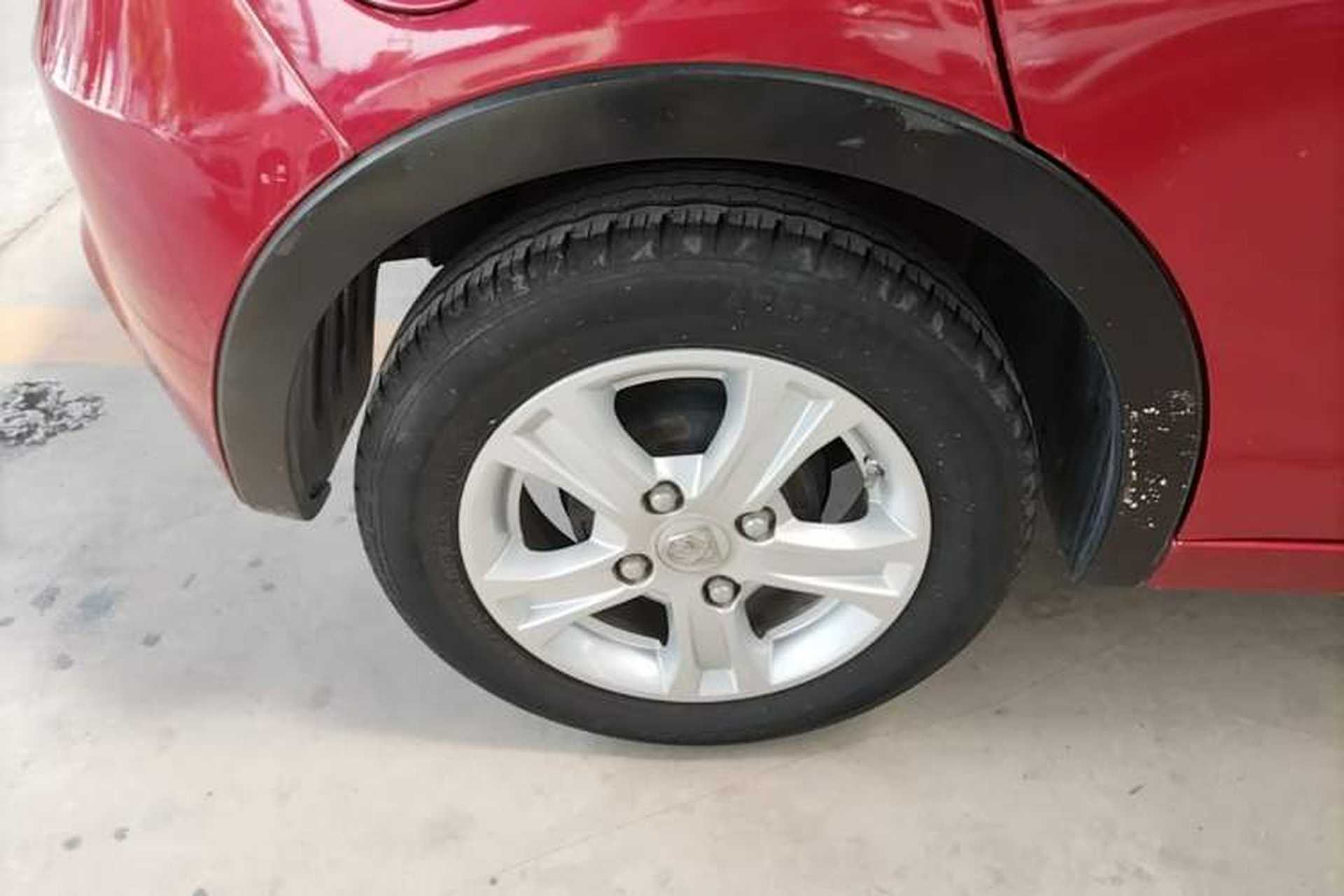 Used Baojun 310 2017 1.5L Automatic Luxury Model Right Rear Wheel Hub