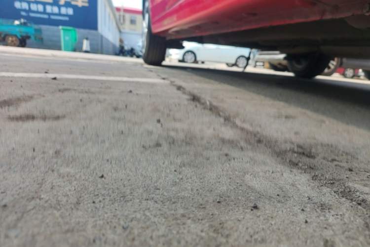 Used Baojun 310 2017 1.5L Automatic Fashion Model Right Side Sill