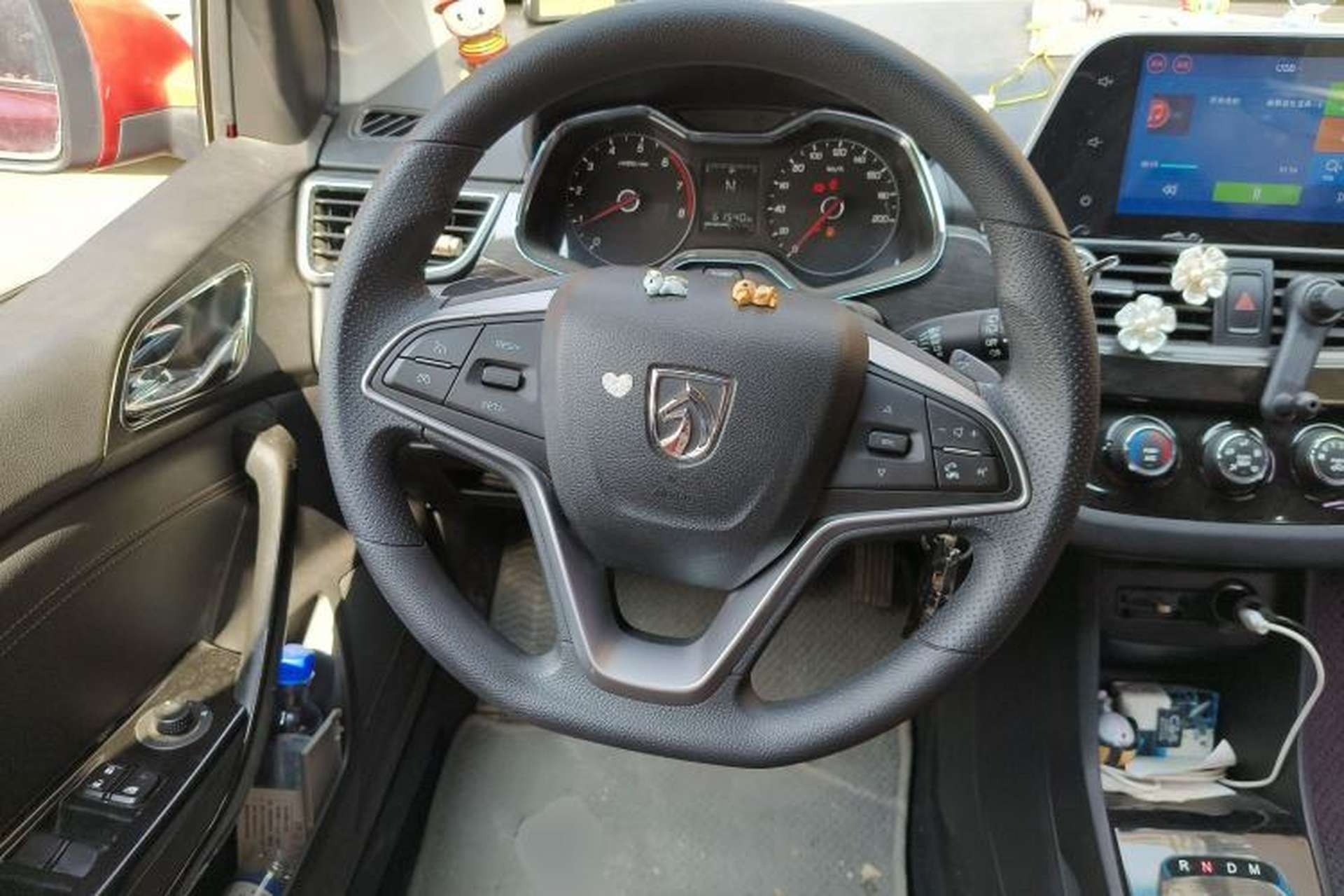Used Baojun 310 2017 1.5L Automatic Luxury Model Steering Wheel