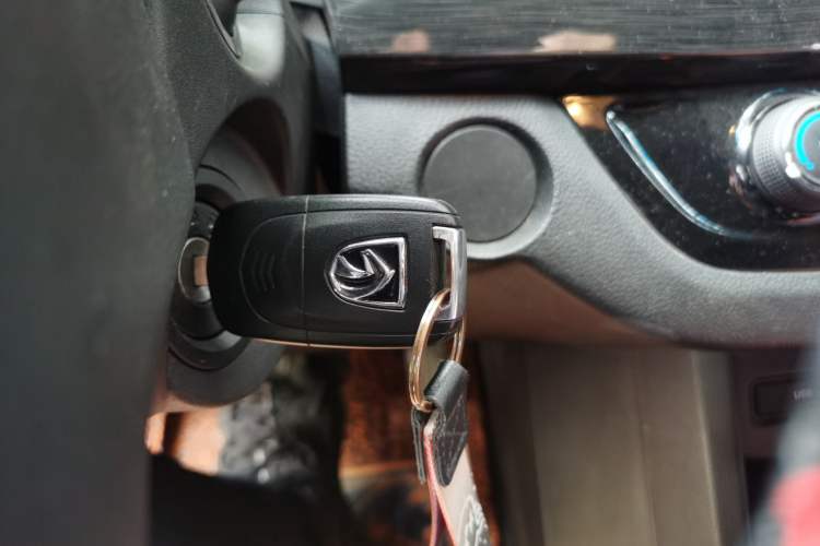 Used Baojun 310 2017 1.5L Automatic Luxury Model Vehicle Key