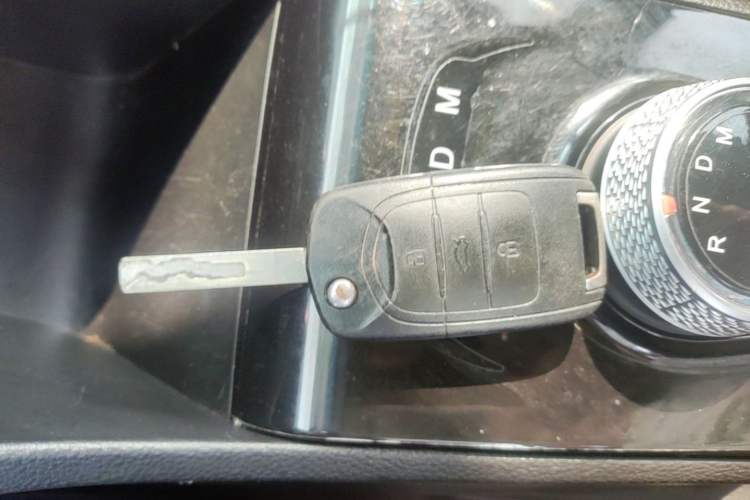 Used Baojun 310 2017 1.5L Automatic Fashion Model Vehicle Key