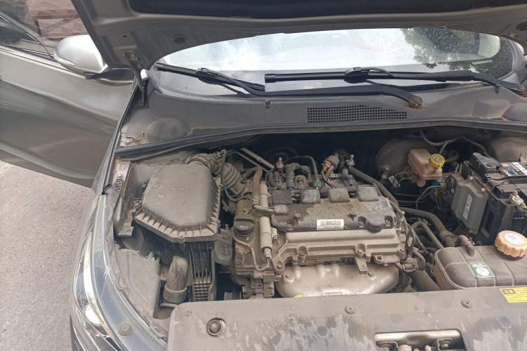 Used Baojun 310 2017 1.5L Manual Luxury Model Engine Bay Right
