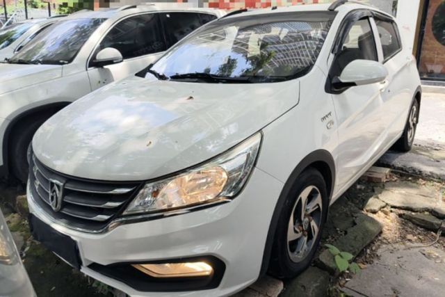 Used Baojun 310 2017 1.5L Automatic Fashion Model