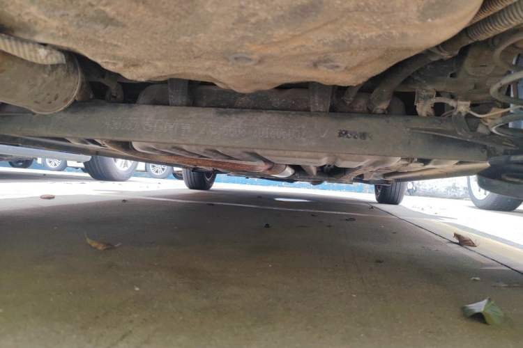 Used Baojun 310 2017 1.5L Automatic Fashion Model Chassis Rear