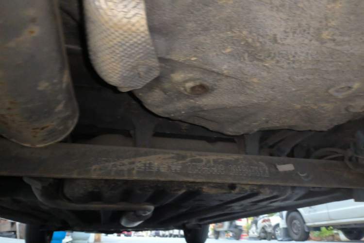 Used Baojun 310 2017 1.5L Automatic Fashion Model Chassis Rear