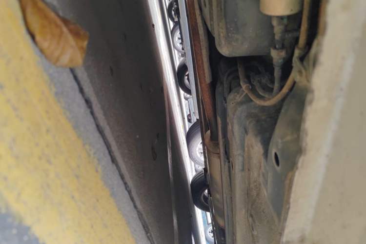 Used Baojun 310 2017 1.5L Automatic Fashion Model Chassis Rear Right