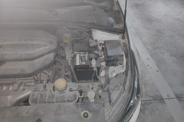 Used Baojun 310 2017 1.5L Manual Luxury Model Engine Bay Left