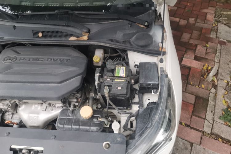 Used Baojun 310 2017 1.5L Manual Luxury Model Engine Bay Left