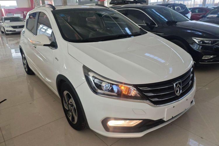 Used Baojun 310 2017 1.5L Automatic Luxury Model Exterior 1
