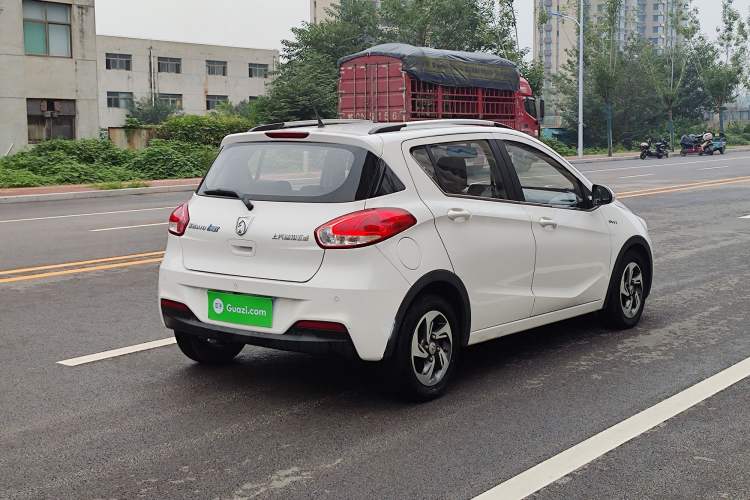 Used Baojun 310 2017 1.5L Automatic Luxury Model Exterior 4
