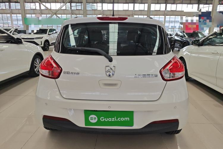 Used Baojun 310 2017 1.5L Manual Luxury Model Exterior 4