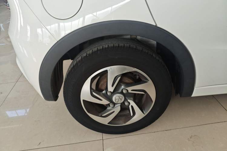 Used Baojun 310 2017 1.5L Automatic Luxury Model Exterior 5
