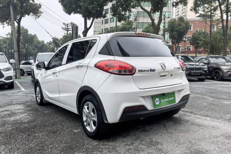 Used Baojun 310 2017 1.5L automatic comfort version Exterior 6