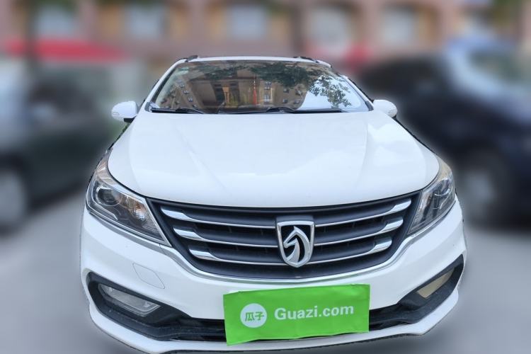 Used Baojun 310 2017 1.5L Manual Luxury Model Front