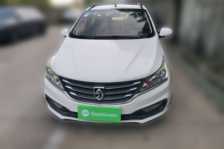 Used Baojun 310 2017 1.5L Automatic Fashion Model Front