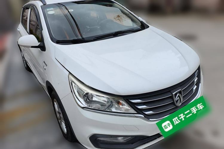 Used Baojun 310 2017 1.5L Automatic Fashion Model Front Right 45 Deg