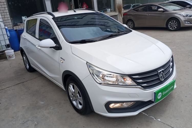 Used Baojun 310 2017 1.5L Manual Fashion Model Front Right 45 Deg