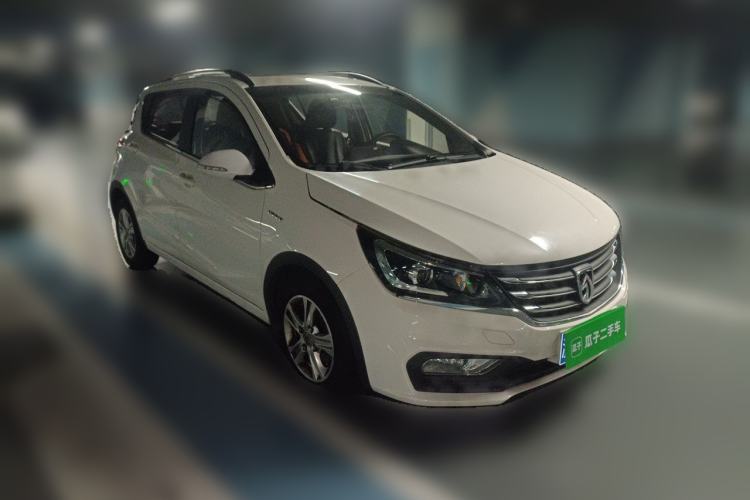 Used Baojun 310 2017 1.5L Manual Luxury Model Front Right 45 Deg
