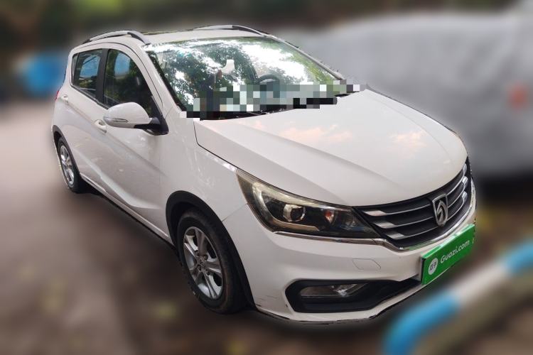 Used Baojun 310 2017 1.5L Manual Luxury Model Front Right 45 Deg