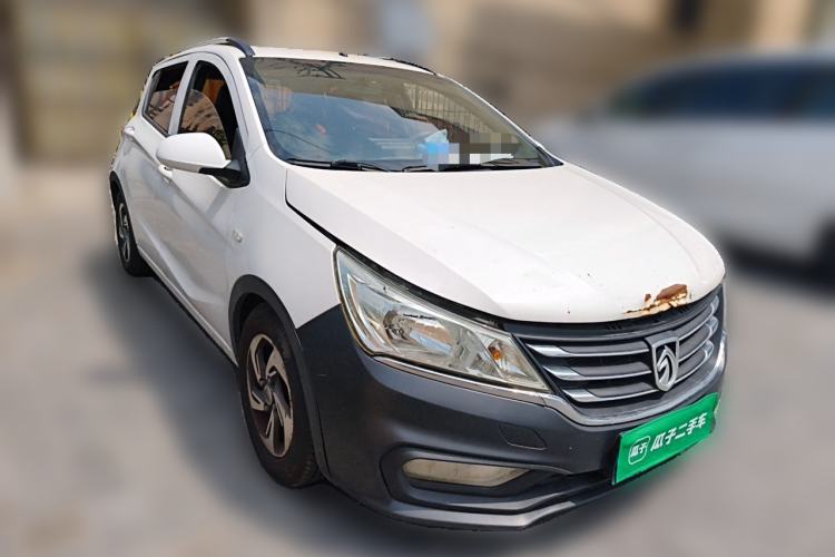 Used Baojun 310 2017 1.5L Automatic Fashion Model Front Right 45 Deg