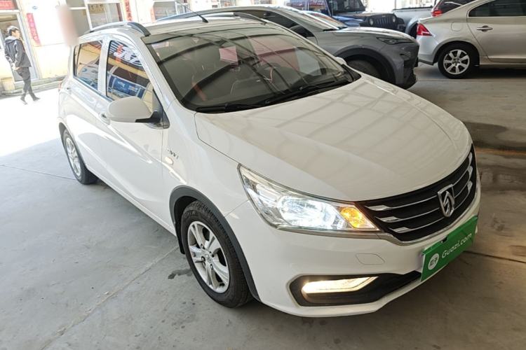 Used Baojun 310 2017 1.5L Automatic Fashion Model Front Right 45 Deg