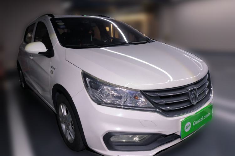 Used Baojun 310 2017 1.5L Automatic Fashion Model Front Right 45 Deg