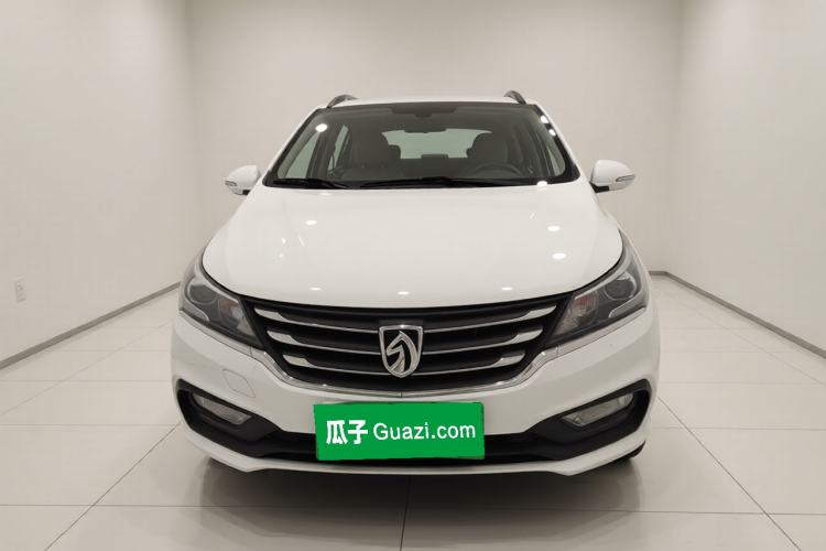 Used Baojun 310 2017 1.5L Automatic Luxury Model Front