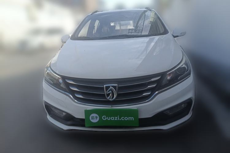 Used Baojun 310 2017 1.5L Automatic Luxury Model Front