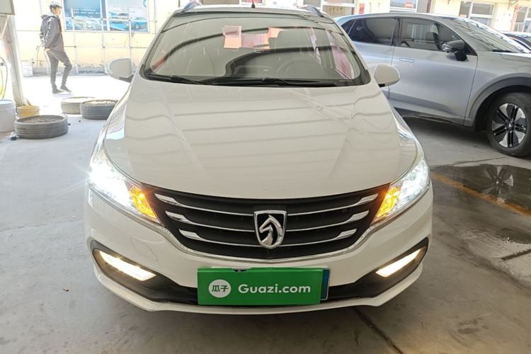 Used Baojun 310 2017 1.5L Automatic Fashion Model Front