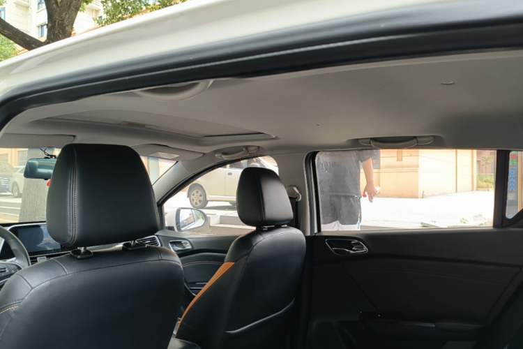 Used Baojun 310 2017 1.5L Automatic Luxury Model Headliner