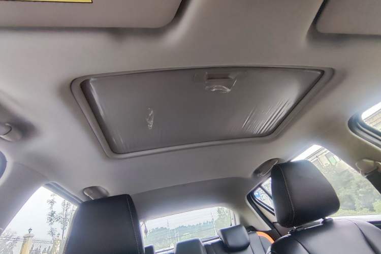 Used Baojun 310 2017 1.5L Automatic Luxury Model Headliner
