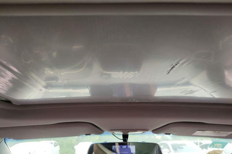 Used Baojun 310 2017 1.5L Automatic Luxury Model Headliner