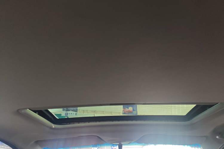 Used Baojun 310 2017 1.5L Automatic Luxury Model Headliner