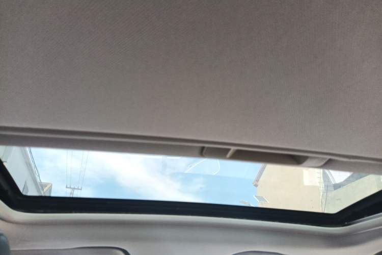 Used Baojun 310 2017 1.5L Automatic Luxury Model Headliner