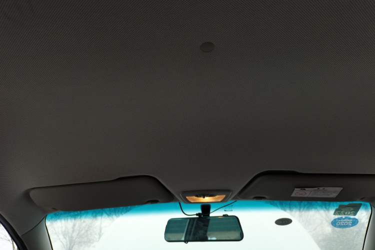 Used Baojun 310 2017 1.5L Automatic Fashion Model Headliner