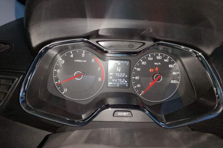 Used Baojun 310 2017 1.5L Automatic Luxury Model Instrument Cluster
