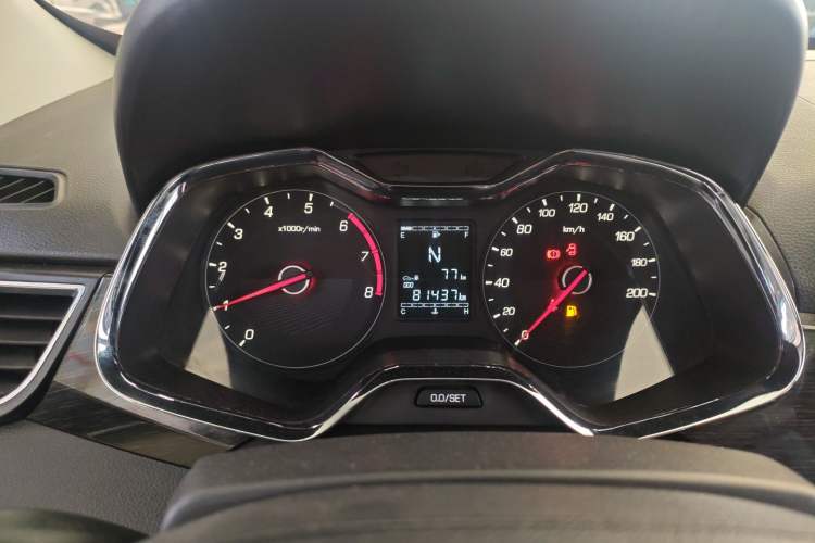 Used Baojun 310 2017 1.5L Automatic Luxury Model Instrument Cluster